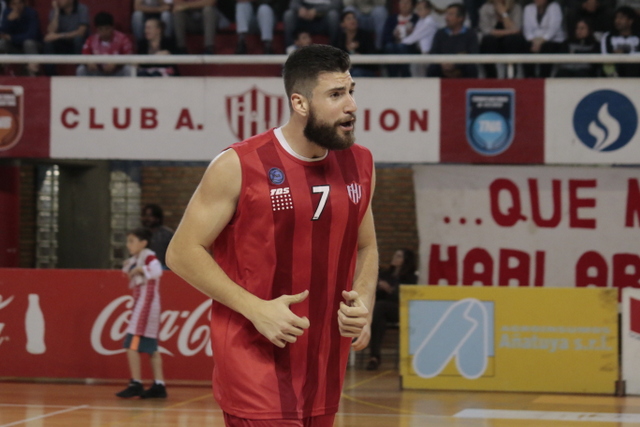 Fernando Podestá, el hombre gol del equipo tatengue.