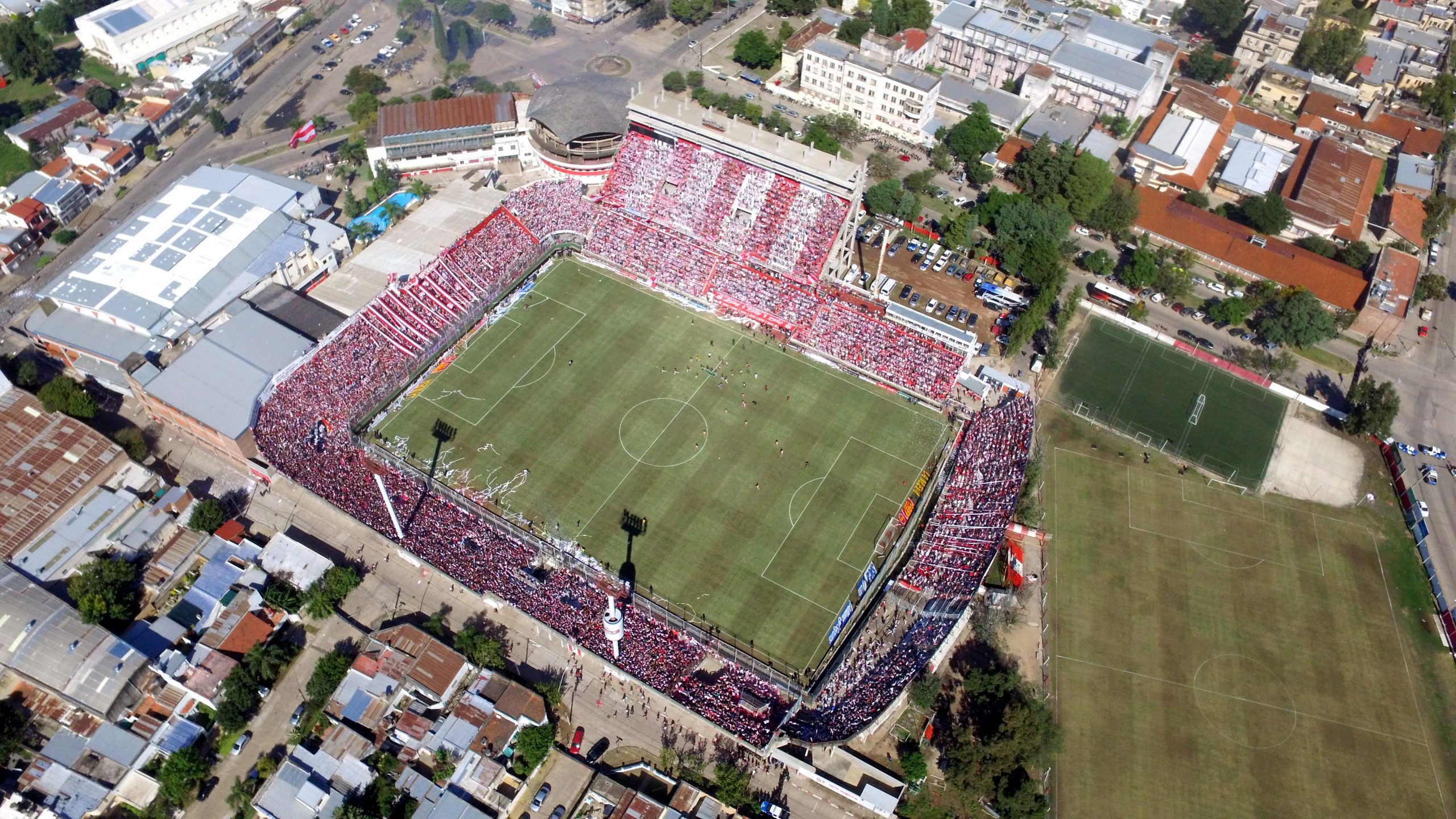 Estadio 15 de Abril