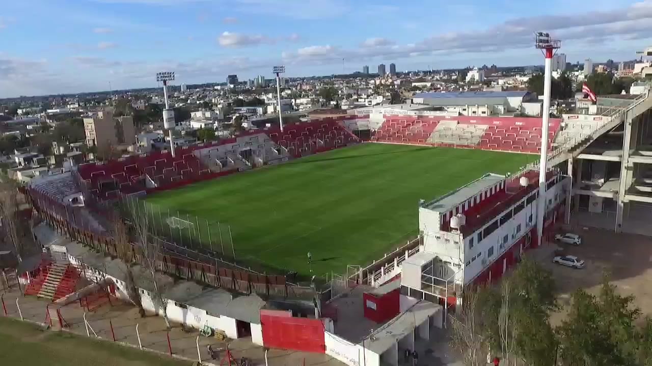 Estadio 15 de Abril