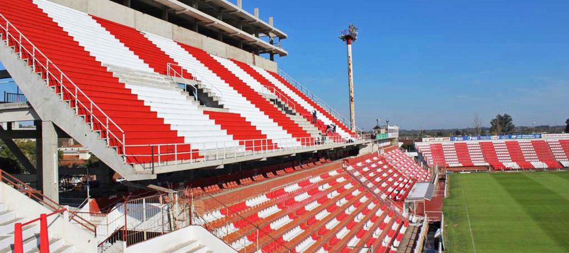 Estadio 15 de Abril