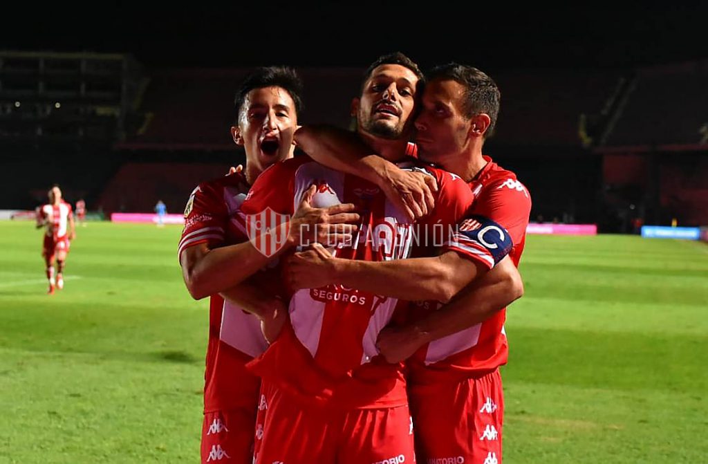 Igualdad en el Clásico Santafesino