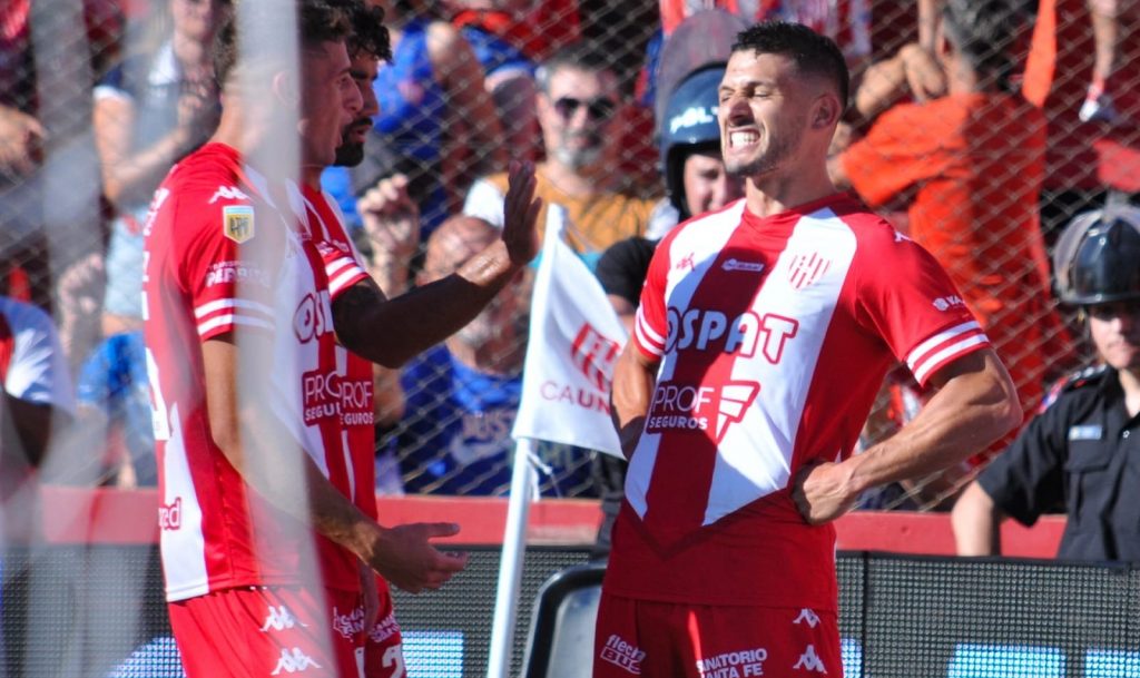 De la mano de Juanchón, Unión goleó a Atlético Tucumán