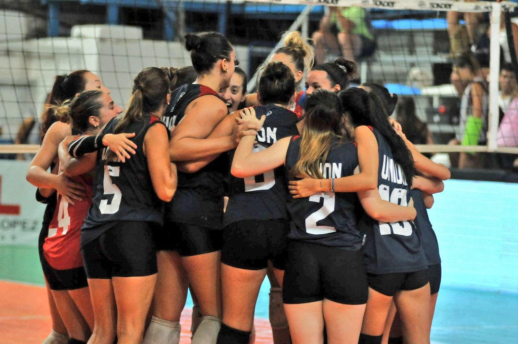 Gran participación de Unión en la Liga Federal de Voley