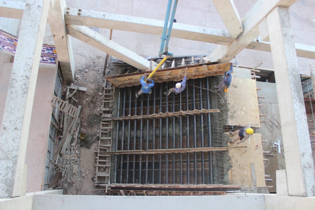 Construcción de accesos, 2014